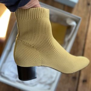 Everlane Glove Boot. Cutest boot ever made